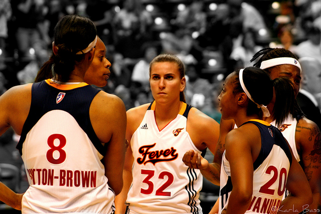 WNBA Indiana Fever took a knee during the national anthem in protest with Black Lives Matters