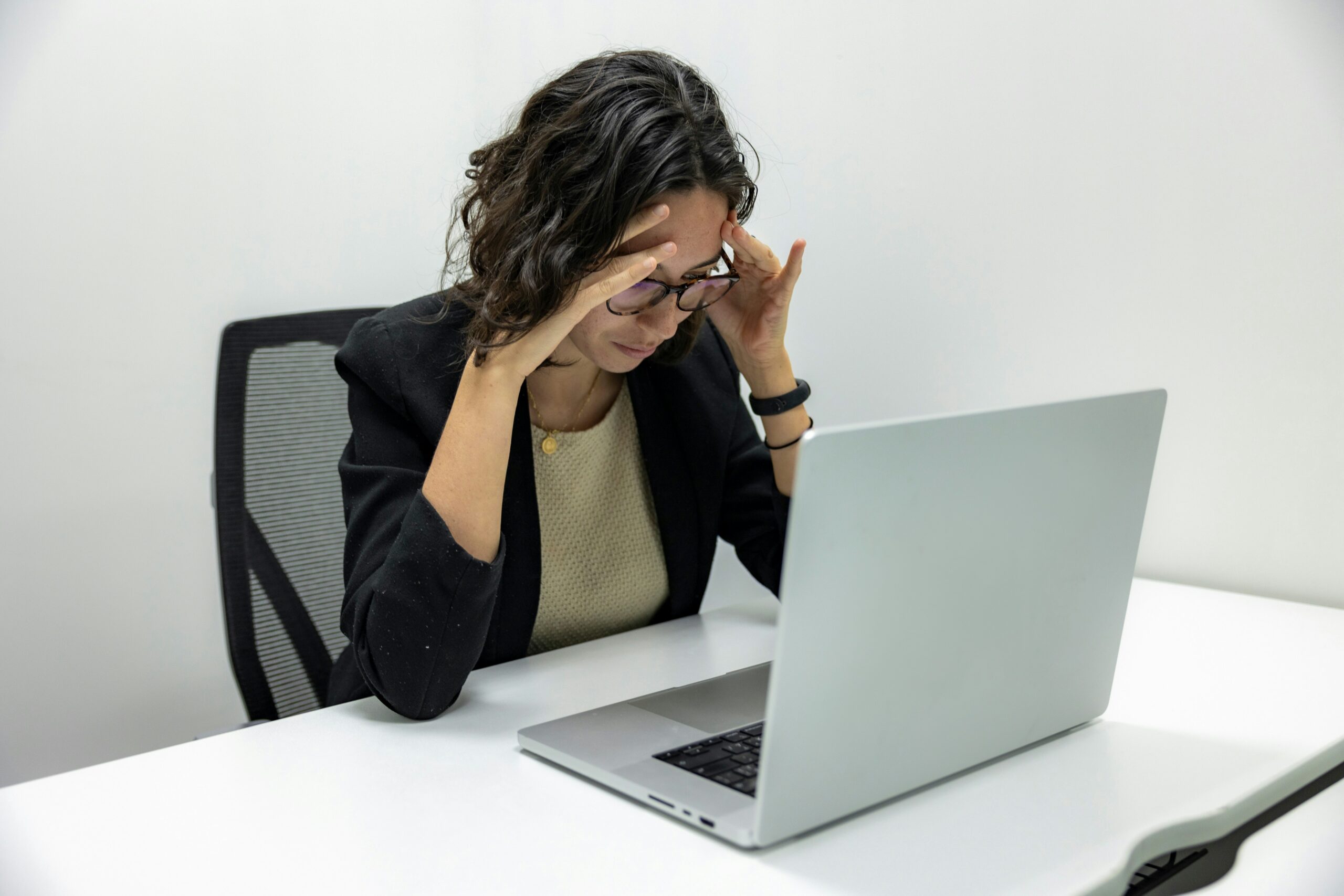 Why Burnout Culture Is Finally Losing Its Grip On Ambitious Women
